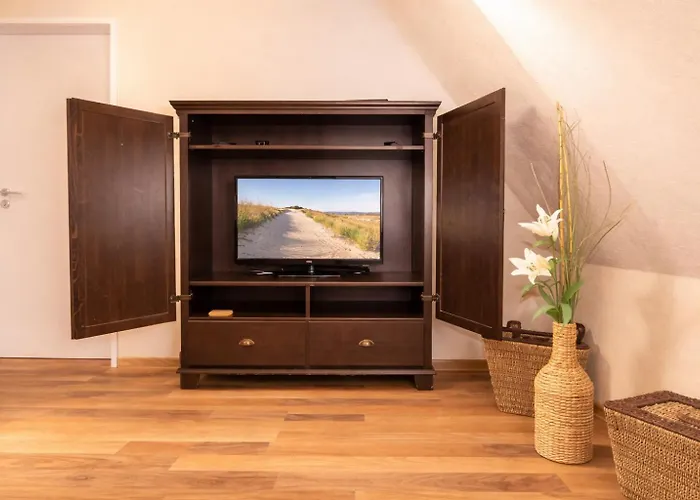 Haus Ingeborg شقة Ostseebad Kühlungsborn